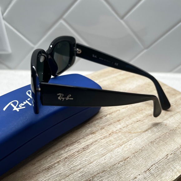 Ray-Ban sunglasses - Picture 3 of 7